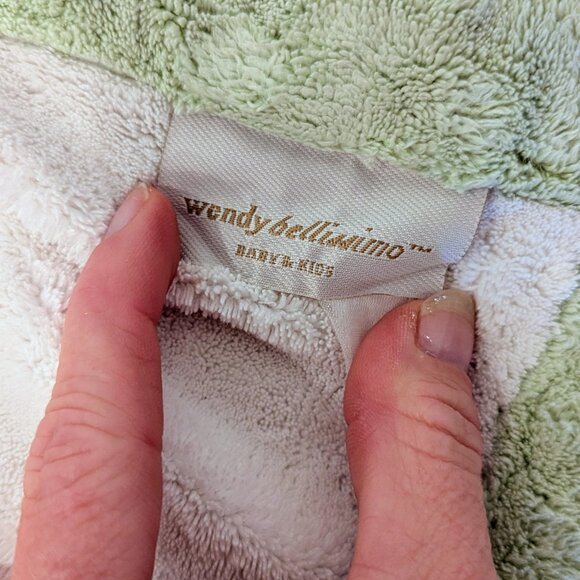 Share Wendy Bellissimo Baby Blanket Dalmatian Dog Fireman Hat Ivory Green Border - Picture 4 of 4